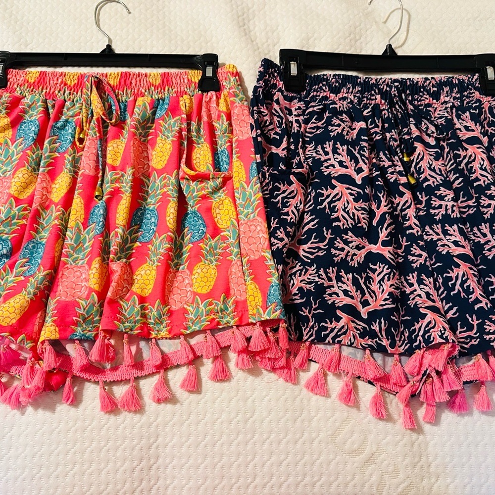 Simply Southern Coral Multicolor Elastic Waist Shorts S/M